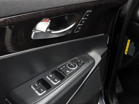 Kia Sorento 2.2 CRDI 4WD - САМО 30% АВАНС, снимка 16
