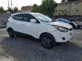 Hyundai Tucson LIMITED 4X4, снимка 4