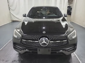  Mercedes-Benz GLC 30...
