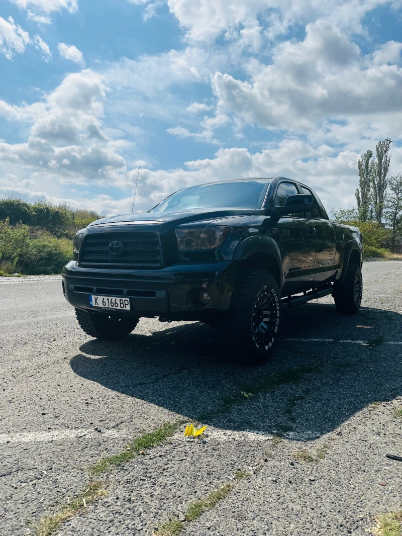 Toyota Tundra, снимка 2 - Автомобили и джипове - 47158687