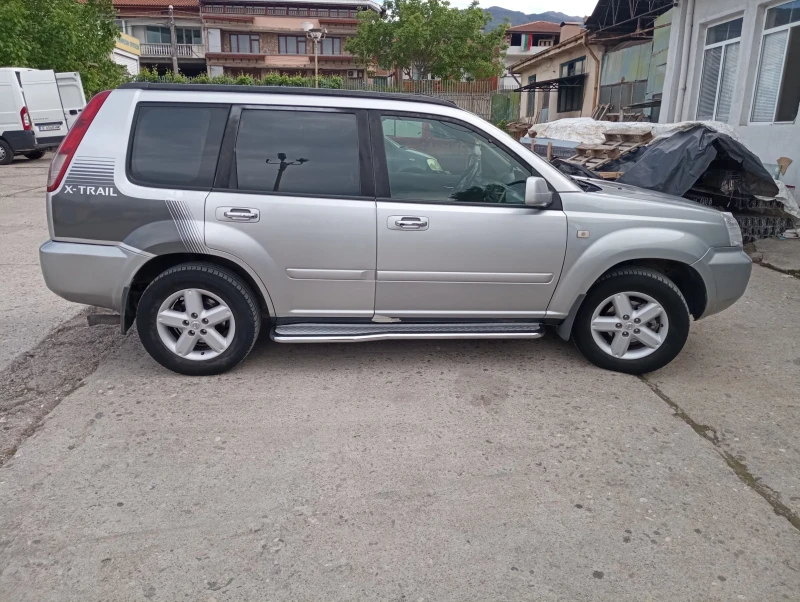 Nissan X-trail, снимка 6 - Автомобили и джипове - 48403816