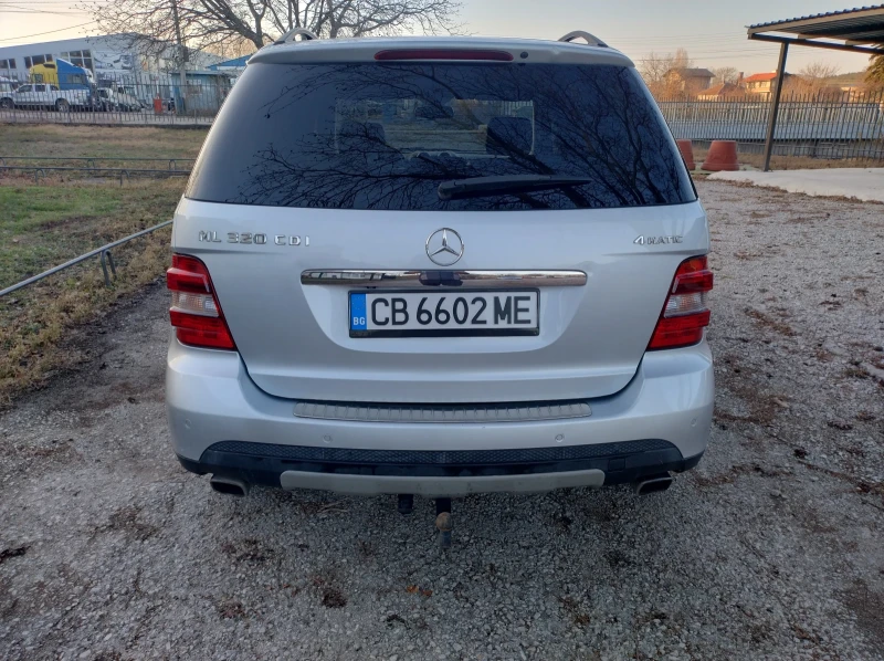 Mercedes-Benz ML 320 3.2 CDI 4 MATIC V6, снимка 4 - Автомобили и джипове - 49275212