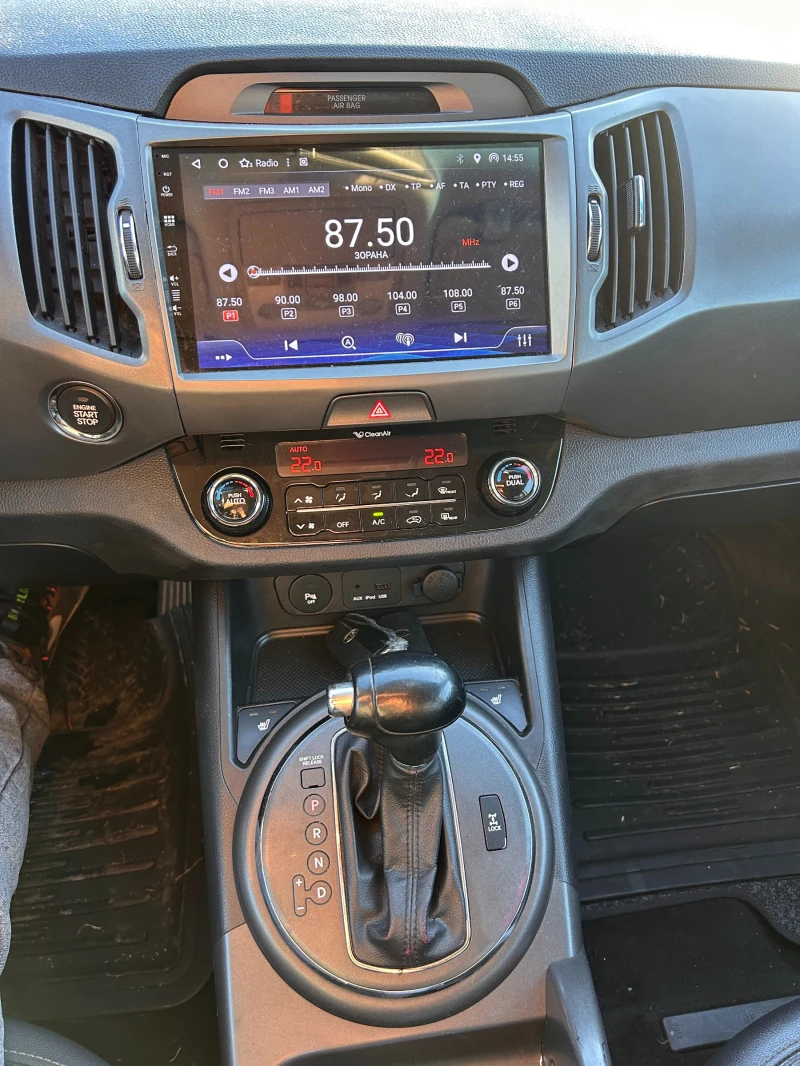 Kia Sportage 2.0CRDI 4WD AVTOMAT/NAVI/KOJA EURO 5, снимка 14 - Автомобили и джипове - 52416050