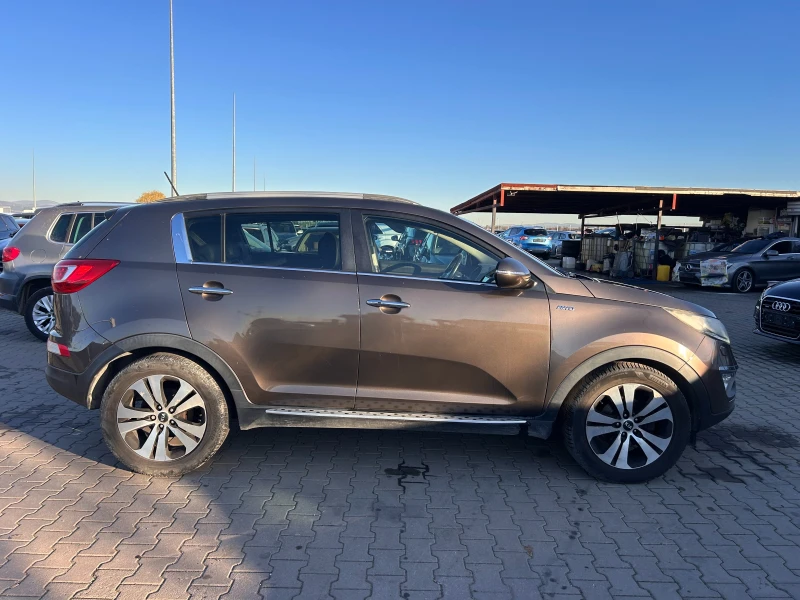 Kia Sportage 2.0CRDI 4WD AVTOMAT/NAVI/KOJA EURO 5, снимка 5 - Автомобили и джипове - 52416050