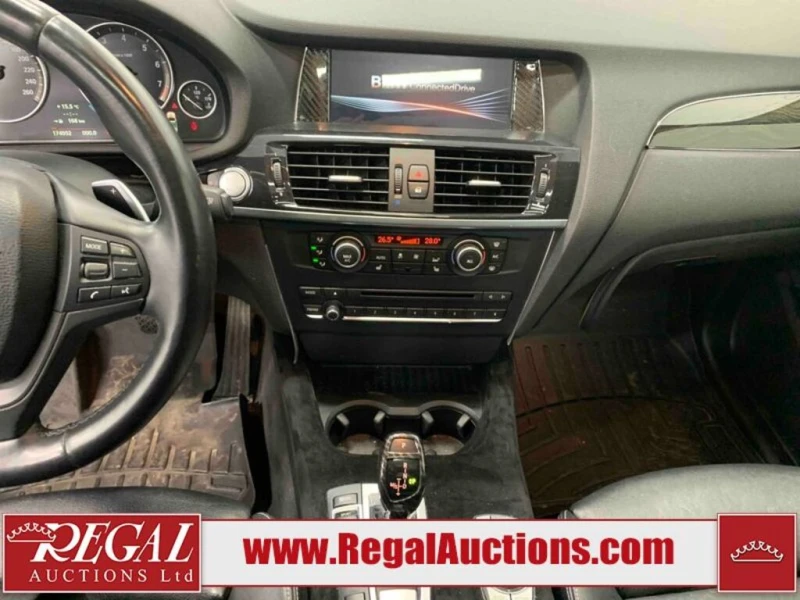 BMW X3 XDRIVE35I* Alpine White* PANO* Кожа* Подгрев* , снимка 17 - Автомобили и джипове - 52837490