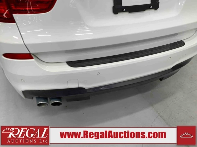 BMW X3 XDRIVE35I* Alpine White* PANO* Кожа* Подгрев* , снимка 9 - Автомобили и джипове - 52837490