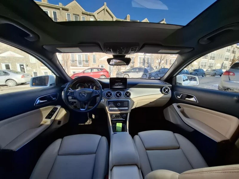 Mercedes-Benz GLA 250 Mercedes-Benz GLA 250 4MATIC* АвтоКредит* (ДО БГ), снимка 5 - Автомобили и джипове - 53248639