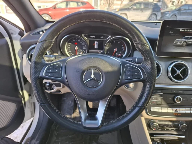 Mercedes-Benz GLA 250 Mercedes-Benz GLA 250 4MATIC* АвтоКредит* (ДО БГ), снимка 6 - Автомобили и джипове - 53248639