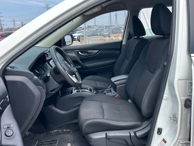 Nissan Rogue * S * CARFAX * ЛИЦЕНЗИРАН ДИЛЪР, снимка 14 - Автомобили и джипове - 55547302