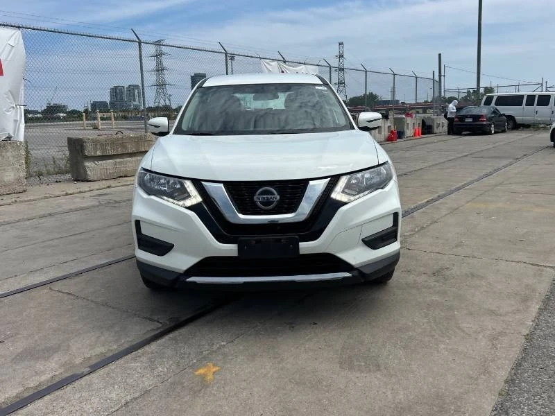 Nissan Rogue * S * CARFAX * ЛИЦЕНЗИРАН ДИЛЪР, снимка 2 - Автомобили и джипове - 55547302
