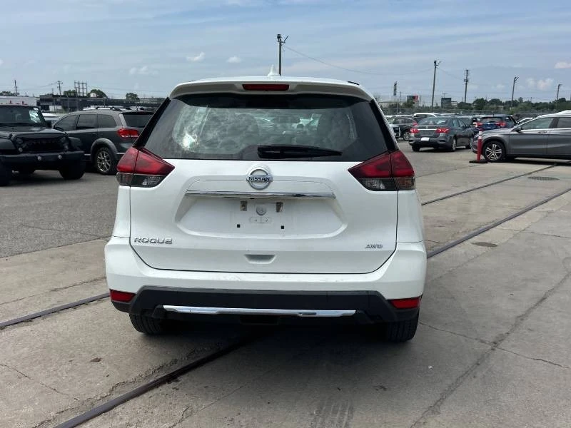 Nissan Rogue * S * CARFAX * ЛИЦЕНЗИРАН ДИЛЪР, снимка 6 - Автомобили и джипове - 55547302