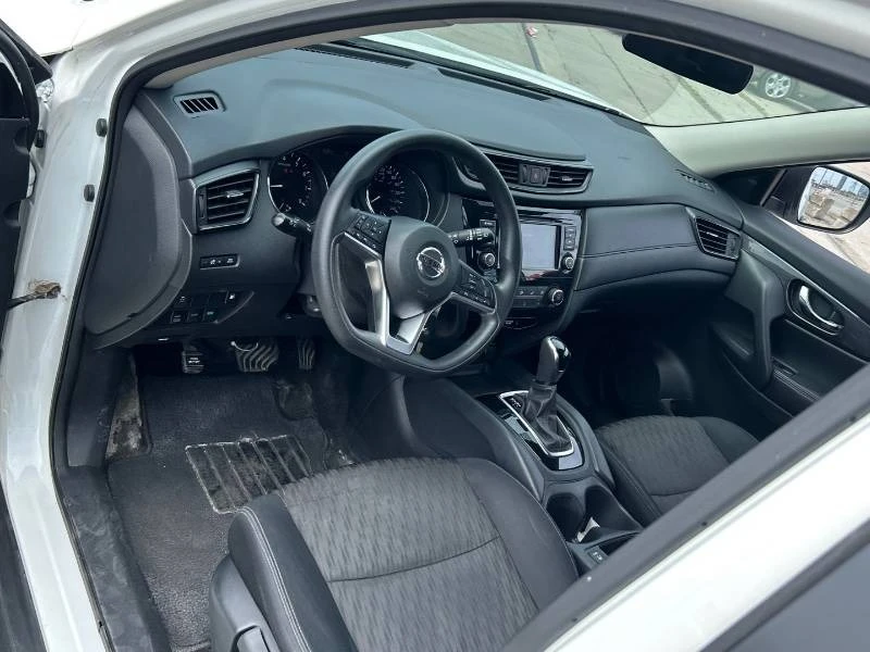 Nissan Rogue * S * CARFAX * ЛИЦЕНЗИРАН ДИЛЪР, снимка 9 - Автомобили и джипове - 55547302