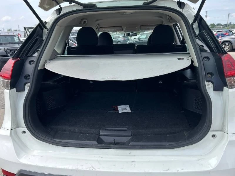 Nissan Rogue * S * CARFAX * ЛИЦЕНЗИРАН ДИЛЪР, снимка 15 - Автомобили и джипове - 55547302
