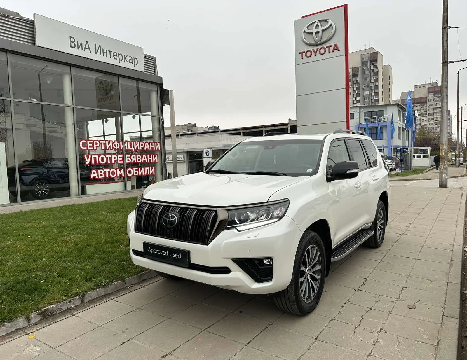 Toyota Land cruiser 2.8 Luxury Premium Black Edition, снимка 1