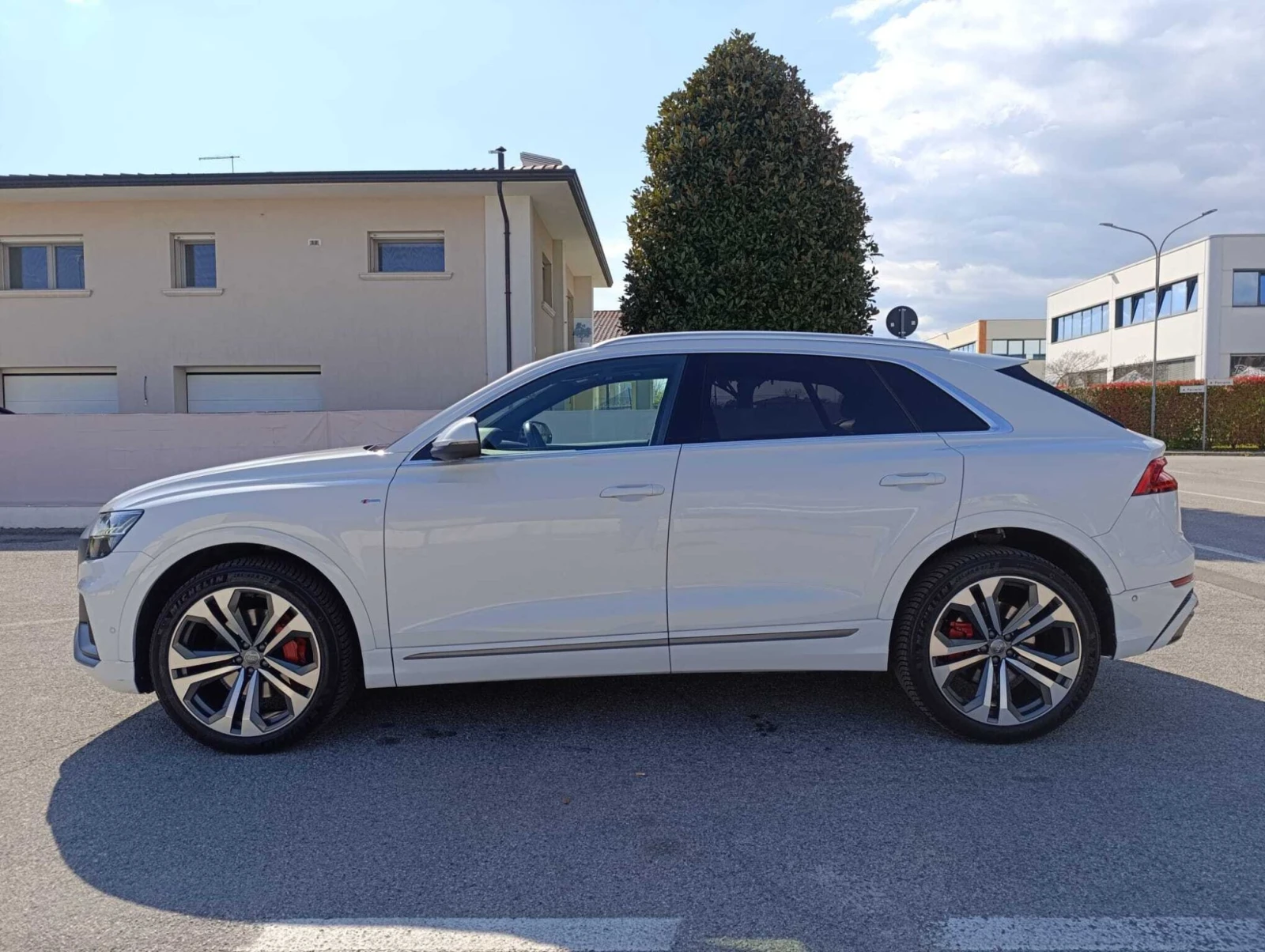 Audi Q8 Sline!!!!286кс!!! - изображение 6