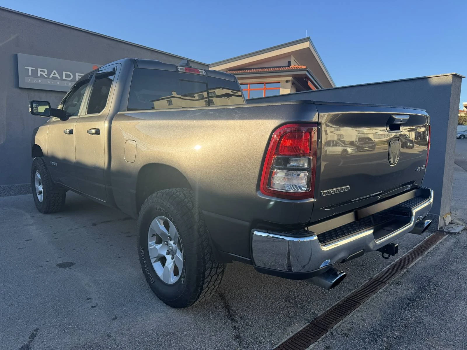 Dodge RAM 1500 BIGHORN 5.7L V8 - изображение 6