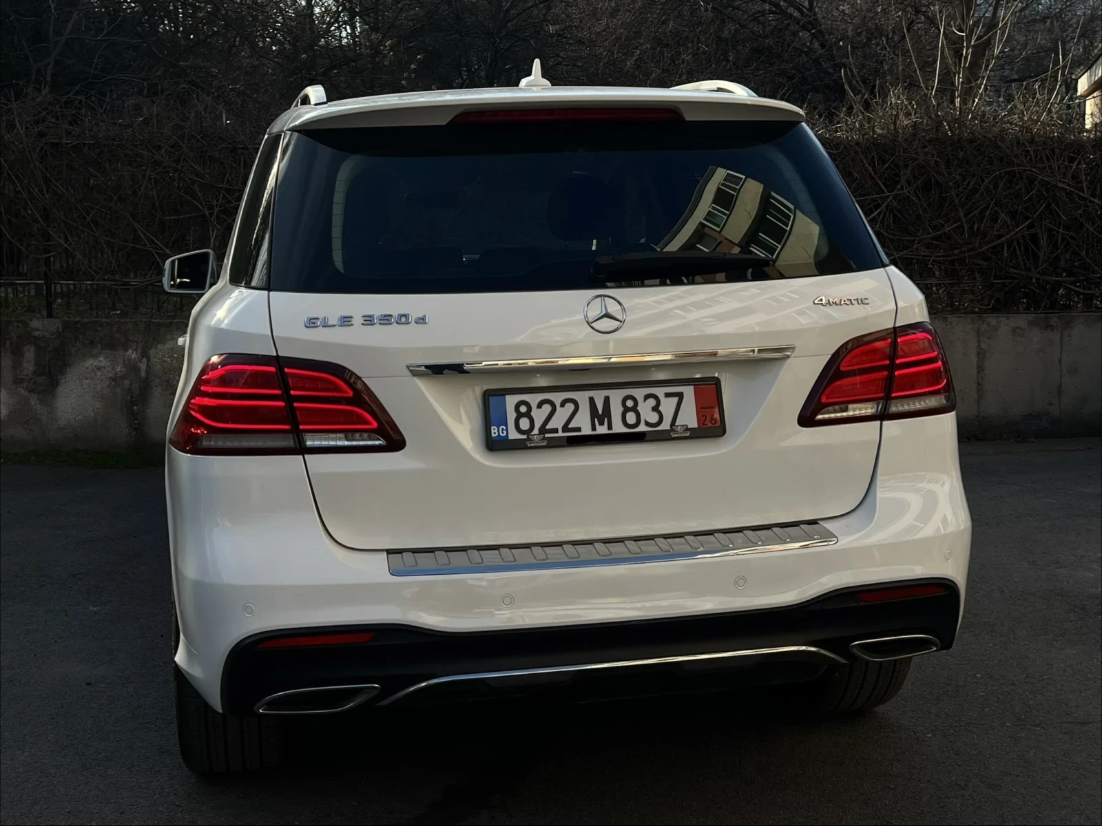 Mercedes-Benz GLE 350  AMG* 4 Matic* ОБДУХВАНЕ* PANO* 9G* АСИСТЕНТИ* , снимка 5 - Автомобили и джипове - 53786062