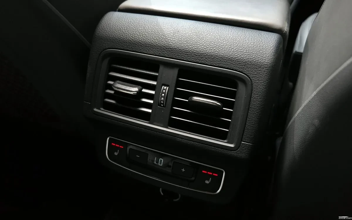 Audi SQ5 3.0 TDI Cam360* Disi* Panorama, снимка 14 - Автомобили и джипове - 54738048