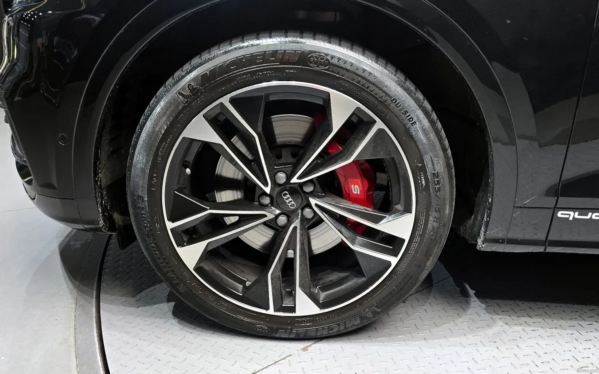 Audi SQ5 3.0 TDI Cam360* Disi* Panorama, снимка 5 - Автомобили и джипове - 54738048