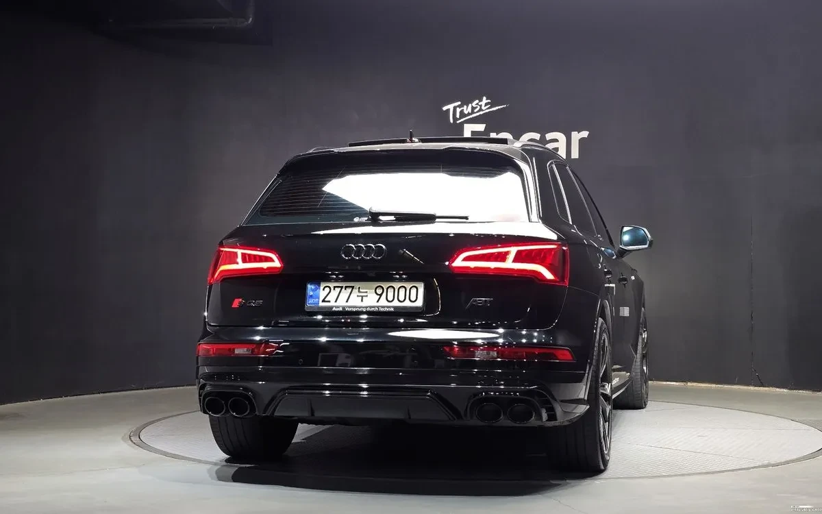 Audi SQ5 3.0 TDI Cam360* Disi* Panorama, снимка 4 - Автомобили и джипове - 54738048