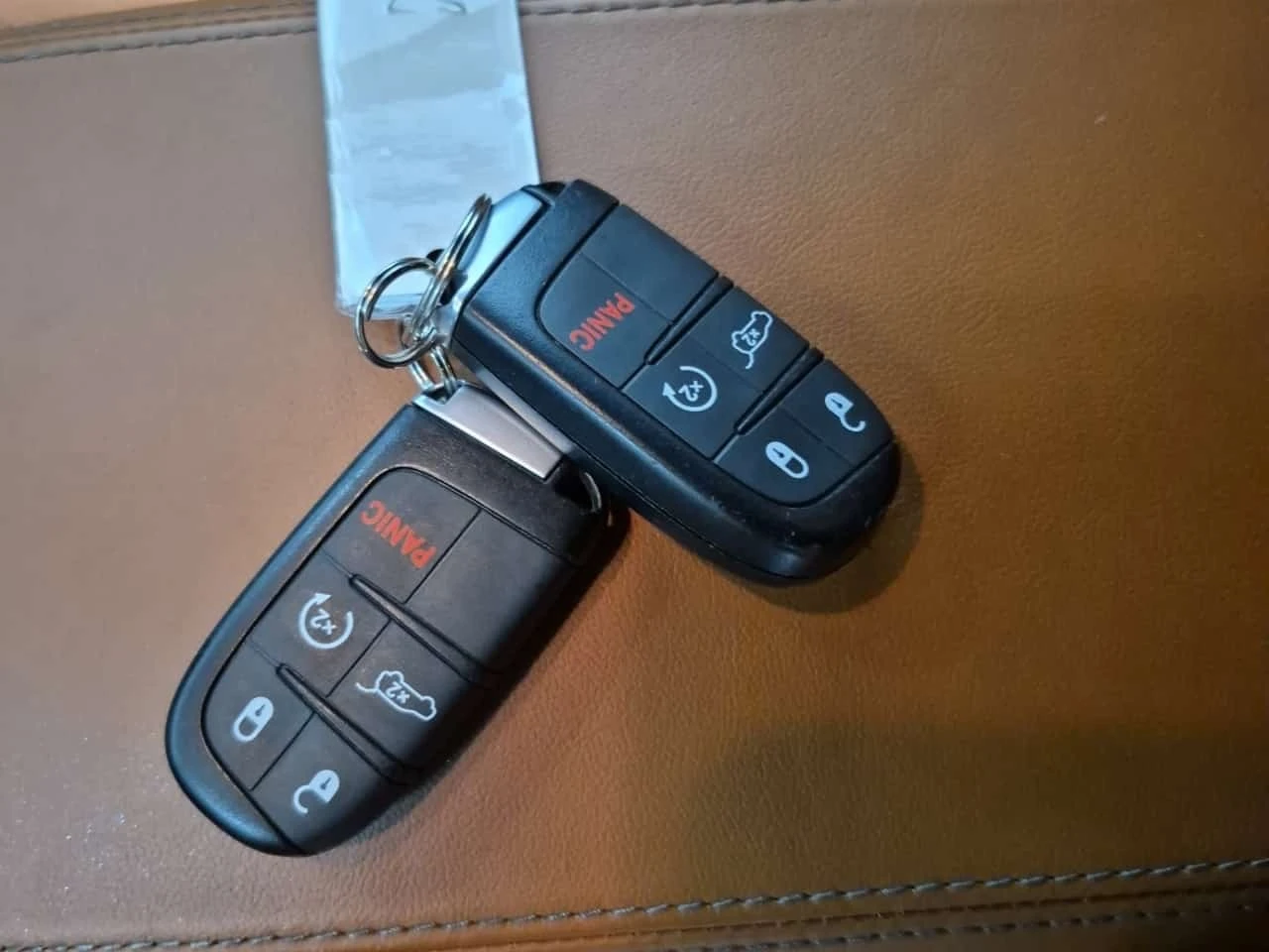 Jeep Grand cherokee * SRT * АВТОКРЕДИТ БЕЗ ПЪРВОНАЧАЛНА ВНОСКА* , снимка 8 - Автомобили и джипове - 56191326
