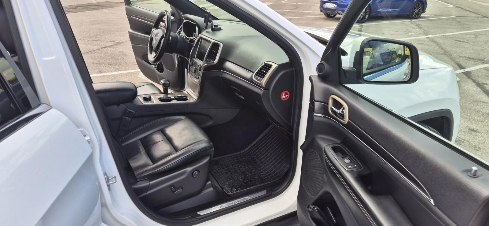 Jeep Grand cherokee, снимка 15 - Автомобили и джипове - 56244321