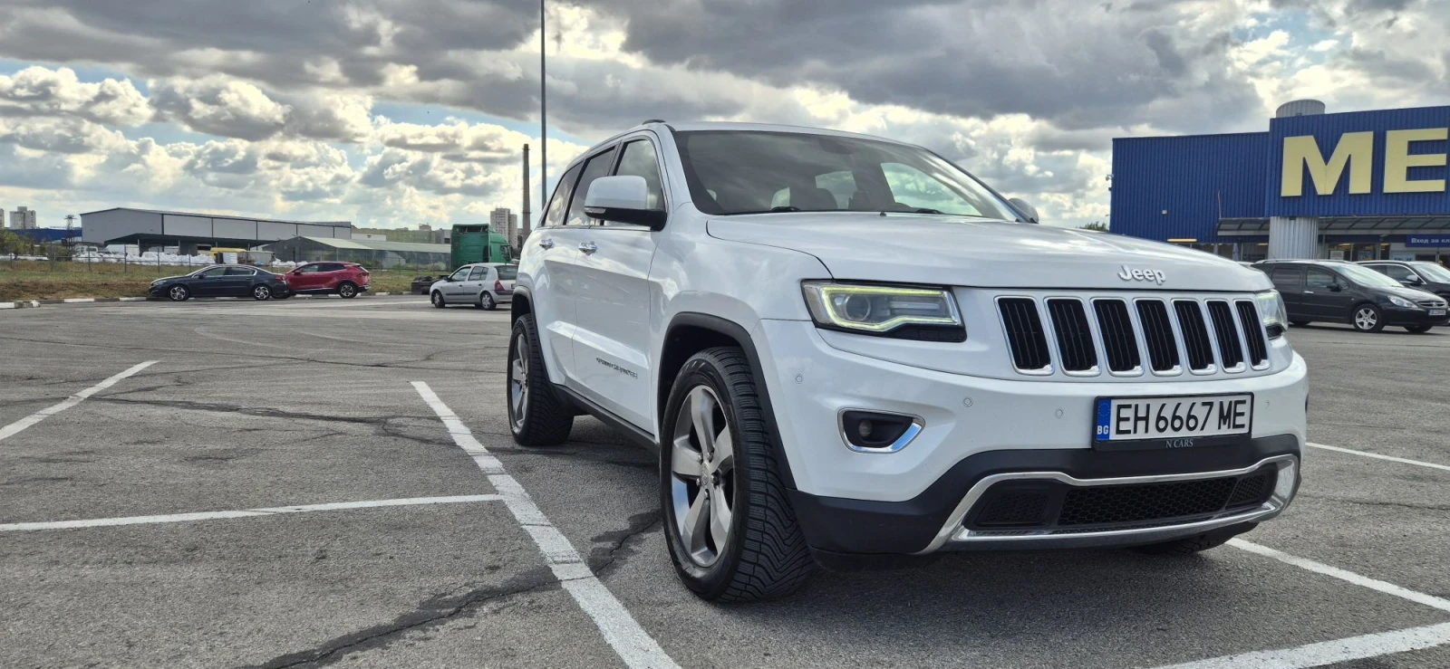 Jeep Grand cherokee, снимка 3 - Автомобили и джипове - 56244321