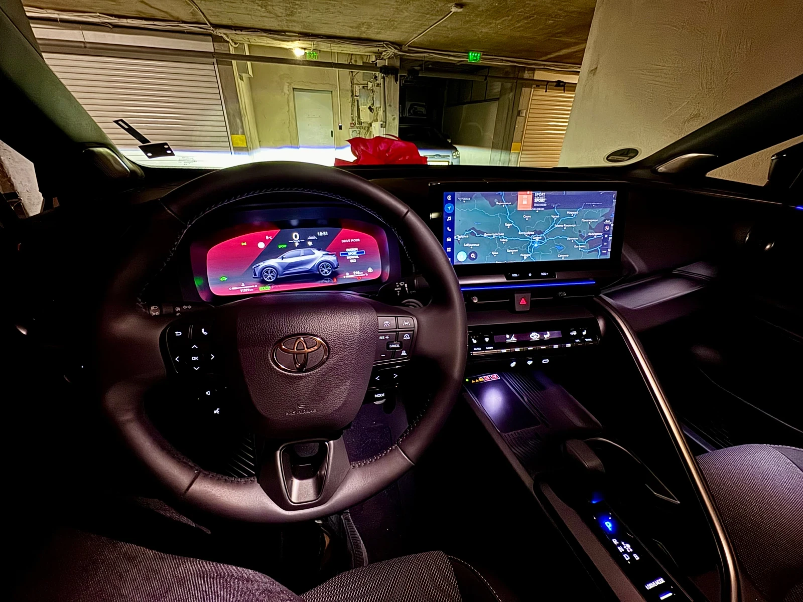 Toyota C-HR 2.0 Premier Lounge, снимка 12 - Автомобили и джипове - 56344079