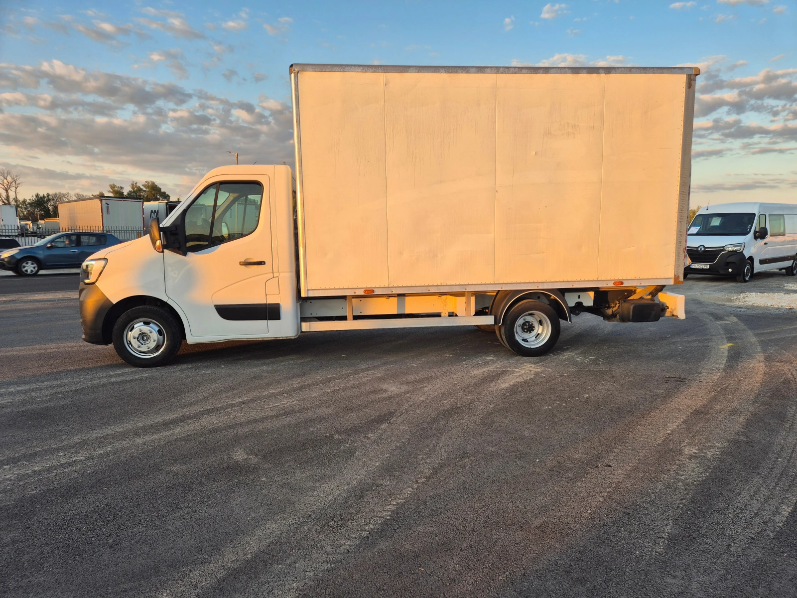 Renault Master L4 H3 БОРД 163кс - изображение 2