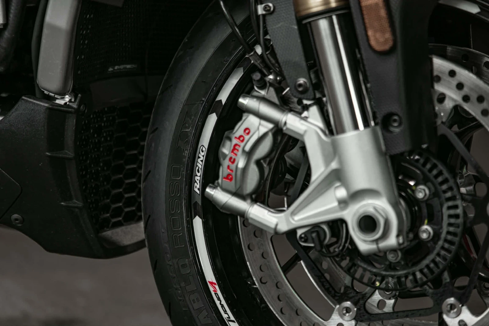 Aprilia Tuono 1100RR, снимка 8 - Мотоциклети и мототехника - 54413724