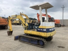 Багер Komatsu, снимка 2