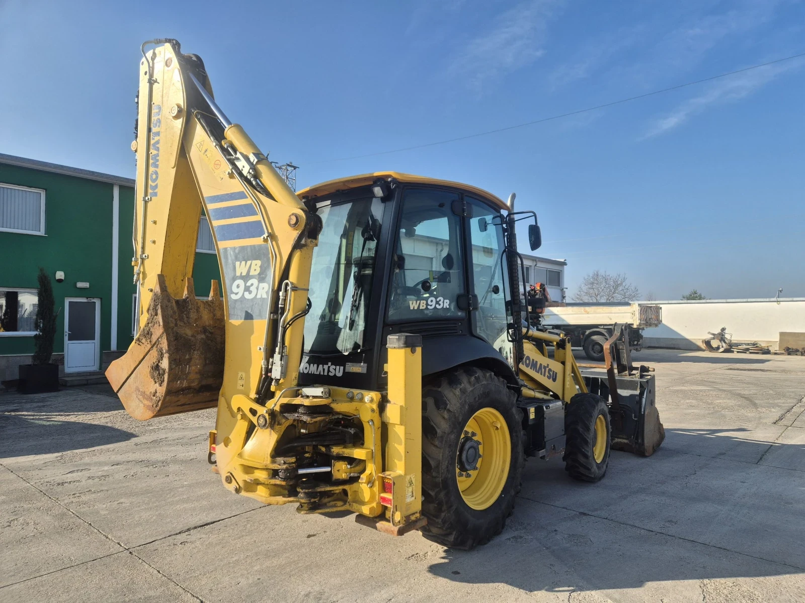 ����� Komatsu WB93R | Mobile.bg � ����������� 3