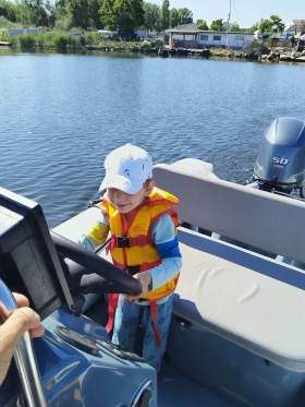 Надуваема лодка Bombard, снимка 8