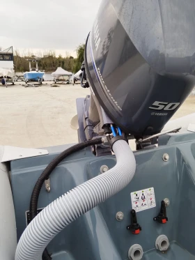 Надуваема лодка Bombard, снимка 9