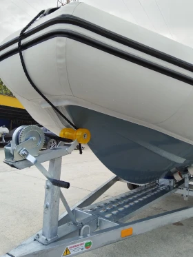 Надуваема лодка Bombard, снимка 12