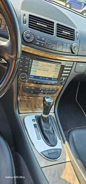 Mercedes-Benz E 280 4matik, airmatik, harman/kardon, печка, снимка 15