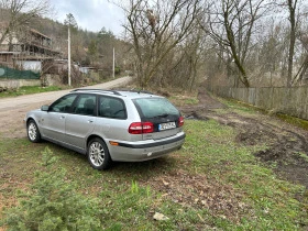 Volvo V40, снимка 2