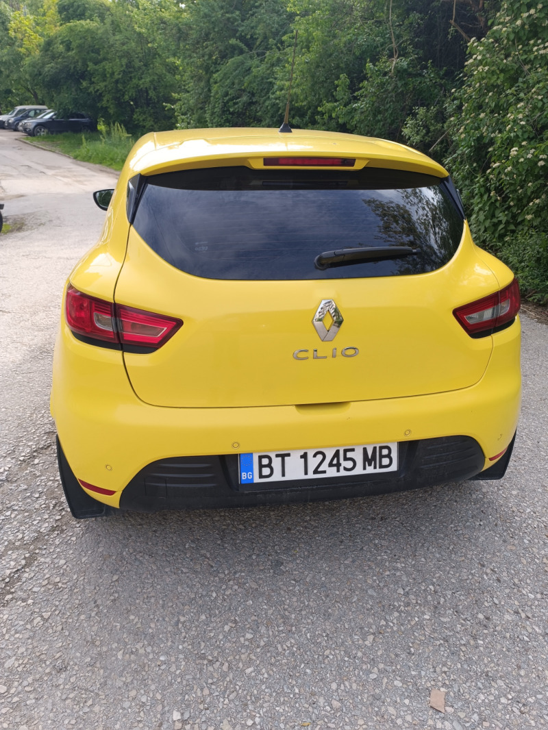 Renault Clio Такси, снимка 2 - Автомобили и джипове - 45565876