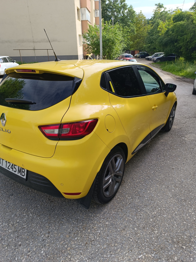Renault Clio Такси, снимка 4 - Автомобили и джипове - 45565876