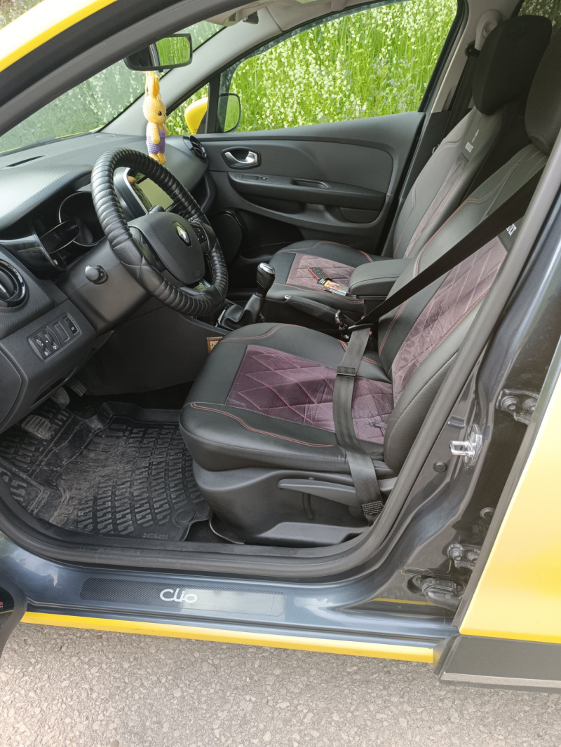 Renault Clio Такси, снимка 8 - Автомобили и джипове - 45565876