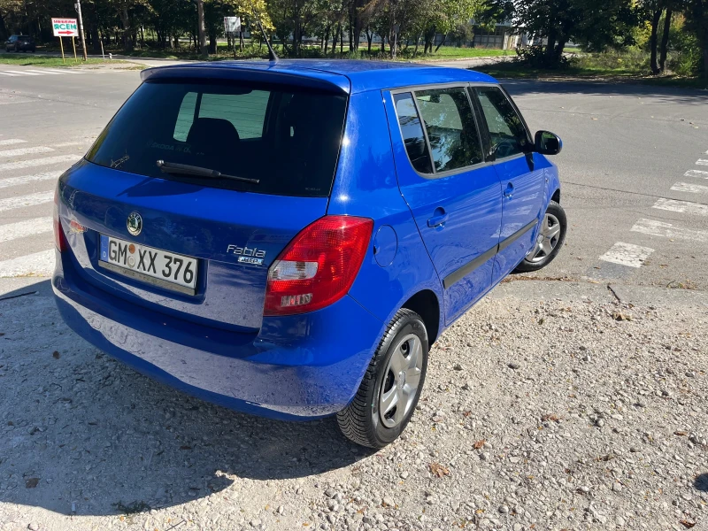 Skoda Fabia 1.2i , снимка 9 - Автомобили и джипове - 47429261