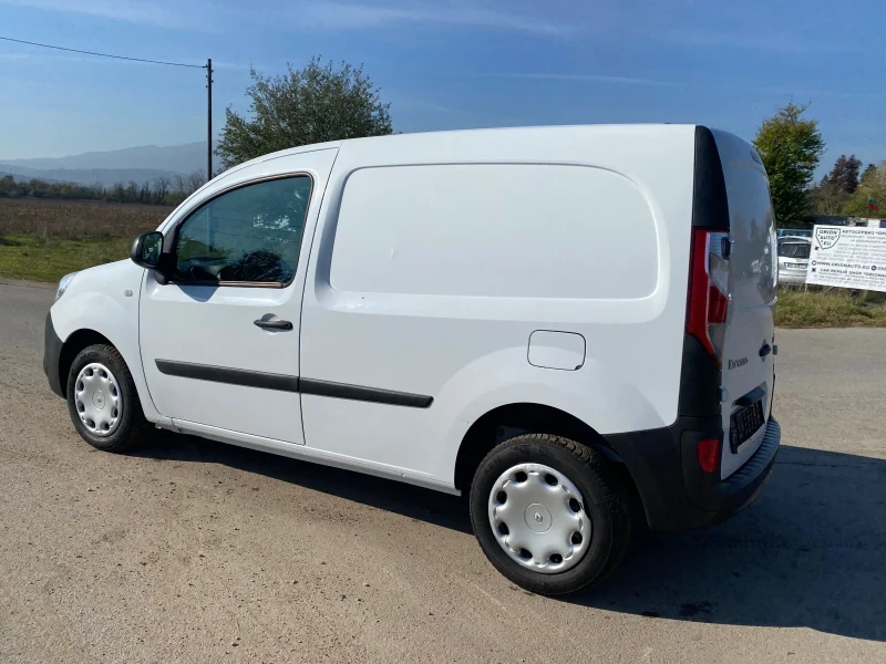 Renault Kangoo 1.5dci, снимка 4 - Автомобили и джипове - 47725543