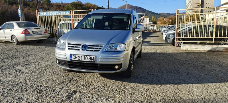 VW Caddy 1.6i-GazОбслужен, снимка 1 - Автомобили и джипове - 47856201