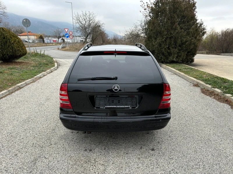 Mercedes-Benz C 220 220 CDI, снимка 4 - Автомобили и джипове - 48311016