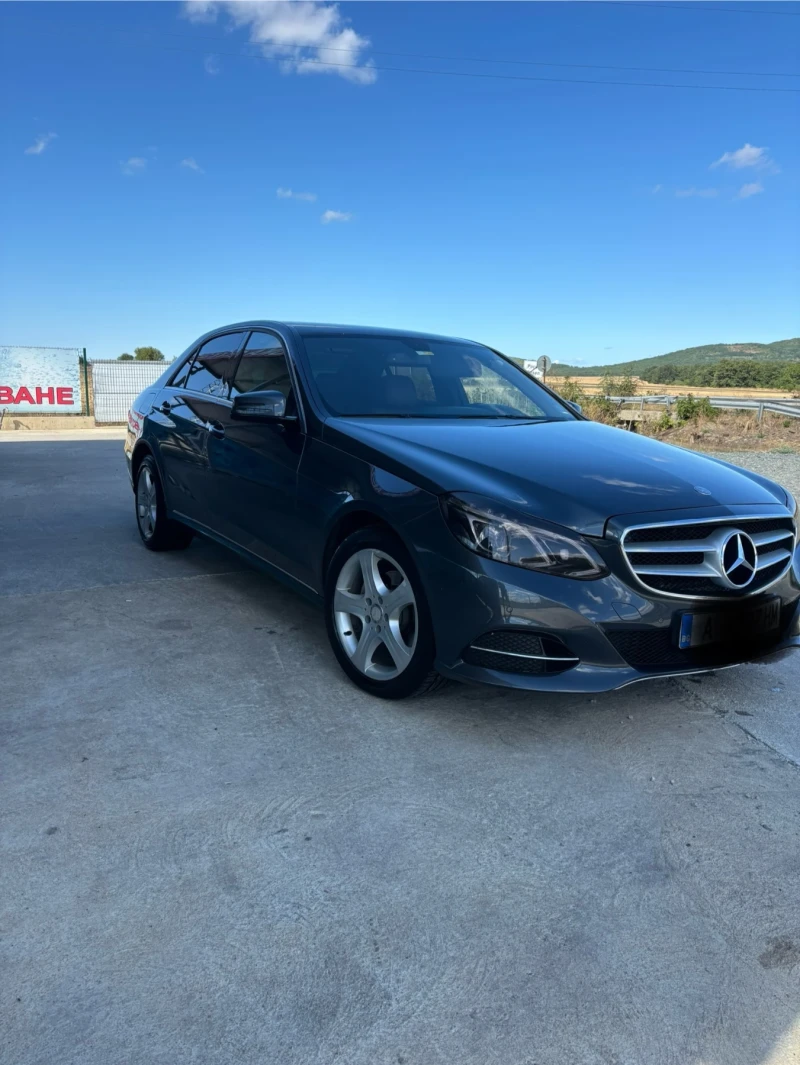 Mercedes-Benz E 220 AMG 7G tronik, снимка 5 - Автомобили и джипове - 50955004
