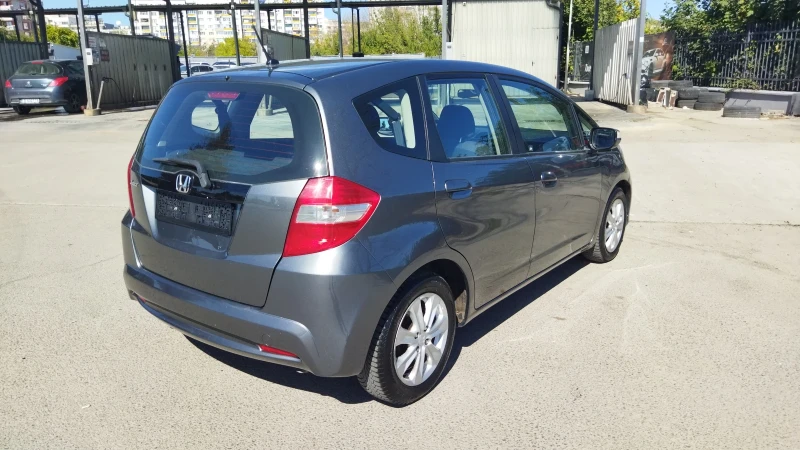 Honda Jazz 1.4i Швейцария, снимка 5 - Автомобили и джипове - 51943328