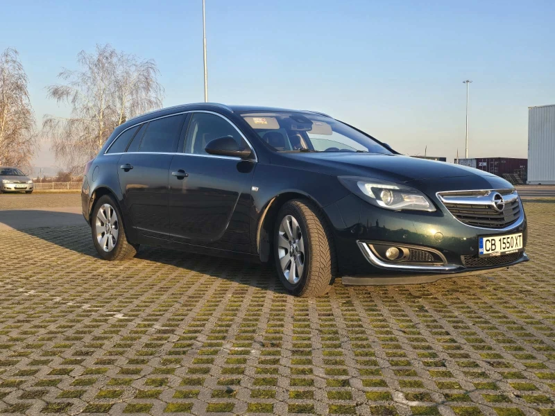 Opel Insignia Sports tourer , снимка 3 - Автомобили и джипове - 52859009