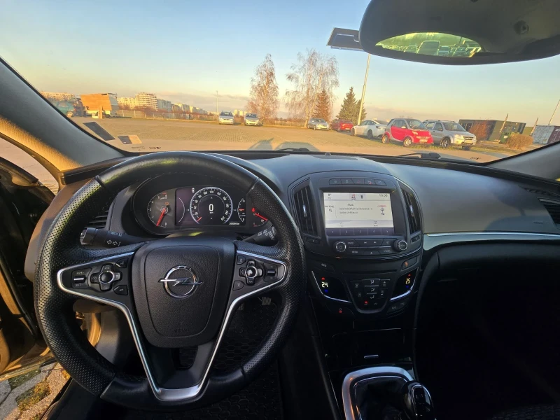 Opel Insignia Sports tourer , снимка 10 - Автомобили и джипове - 52859009