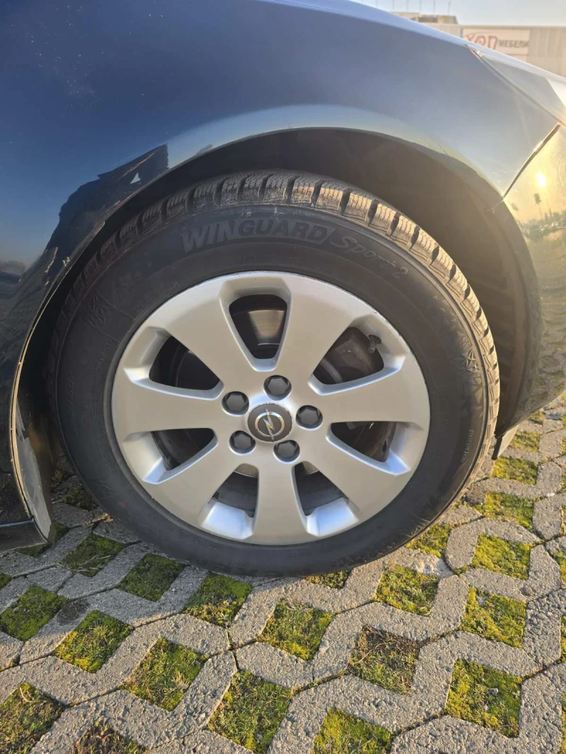 Opel Insignia Sports tourer , снимка 8 - Автомобили и джипове - 52859009