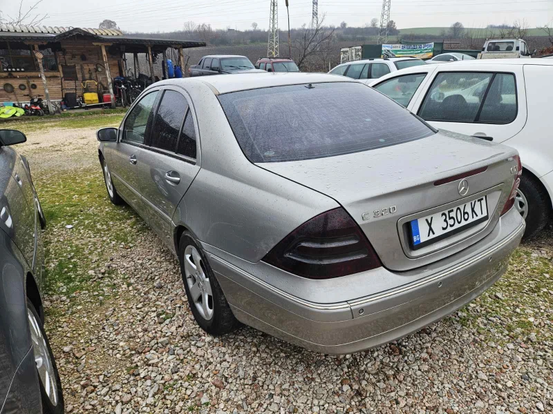 Mercedes-Benz C 270 2.7CDI 170hp, снимка 3 - Автомобили и джипове - 53366543
